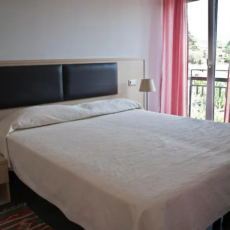 Appartamenti Linda San Bartolomeo Al Mare Exterior photo